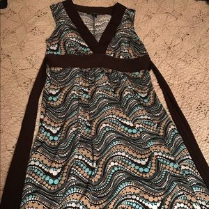 Juniors sleeveless dress